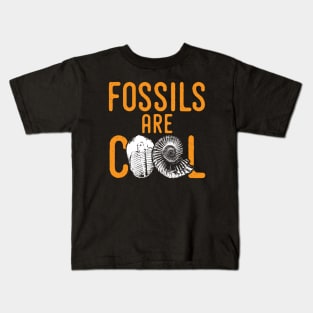 Fossil tshirt saying fossils are cool - ideal paleontology gift idea Kids T-Shirt